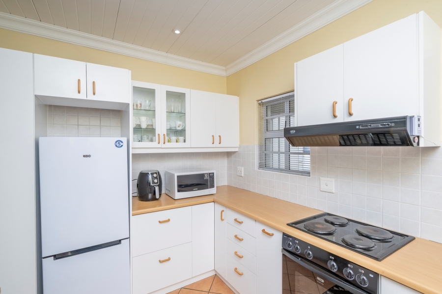 2 Bedroom Property for Sale in Vierlanden Western Cape